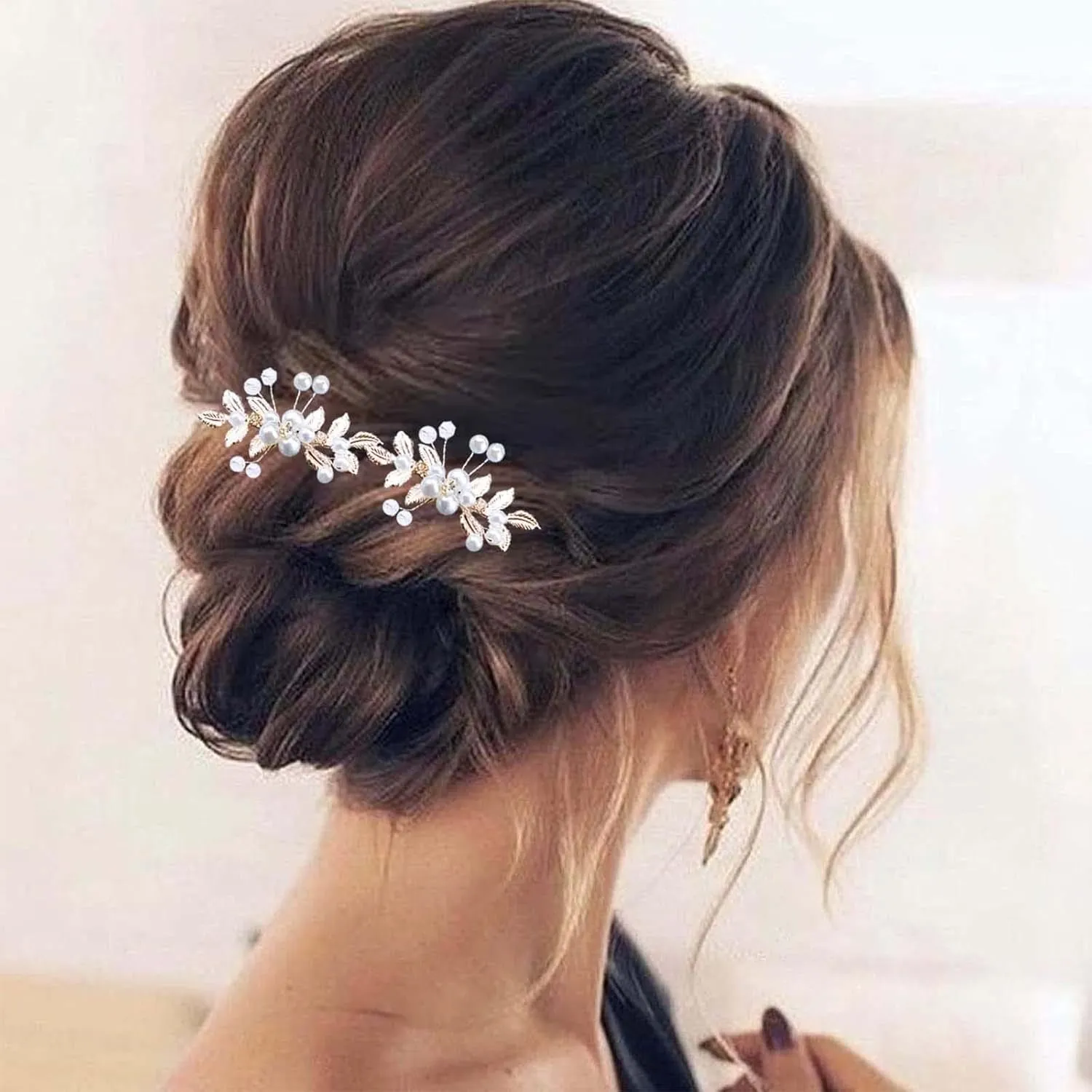 Pearl Crystal Wedding Hair Pins Gold Flower Hairpins Barrette Rhinestone Bridal Hair Barrette Pins Decorative Bobby Pins Boho Hair Pin Clip Bride Hair Accessories for Women and Girls 2Pcs