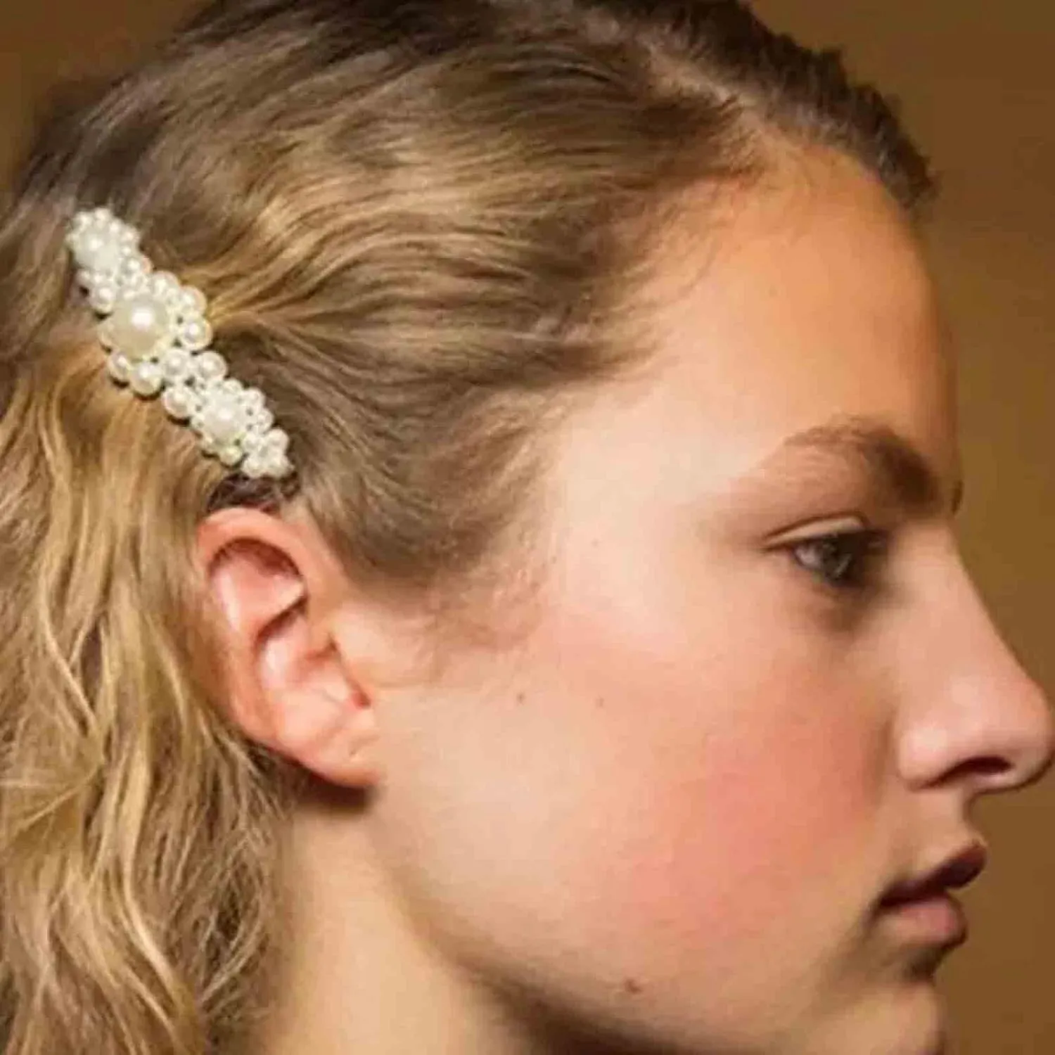 Pearl Wedding Hair Pin Clips Gold Pearl Hair Barrette Bridal Headpieces Decorative Hair Pins Headwear Pearl Hair Clip Bride Hair Accessories for Women and Girls Gifts (Pearl A)